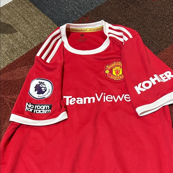 Adidas Manchester United Red and White Jersey - Picture 7 of 9